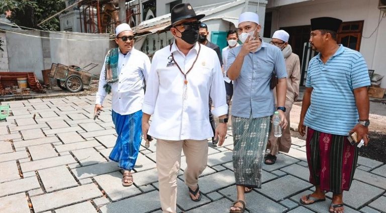 Isi Masa Reses, LaNyalla Tinjau Pembangunan Kompleks Masjid Agung Sunan Ampel