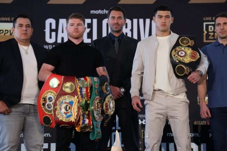 Eddie Hearn Gegabah, Duel Canelo Vs Bivol Wajib Batal!