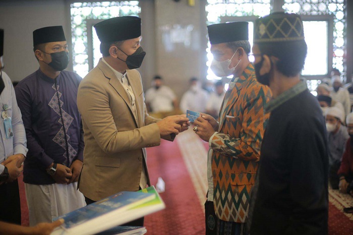 600 Guru Ngaji di Kota Bogor Terima Insentif dan Kartu BPJS Ketenagakerjaan