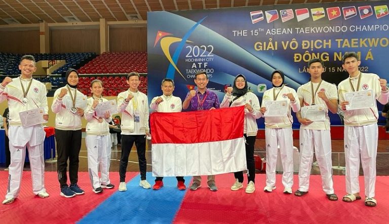Atlet Muda Taekwondo Indonesia Rebut 6 Medali di Ho Chi Minh City Atlet Muda Taekwondo Indonesia Rebut 6 Medali di Ho Chi Minh City