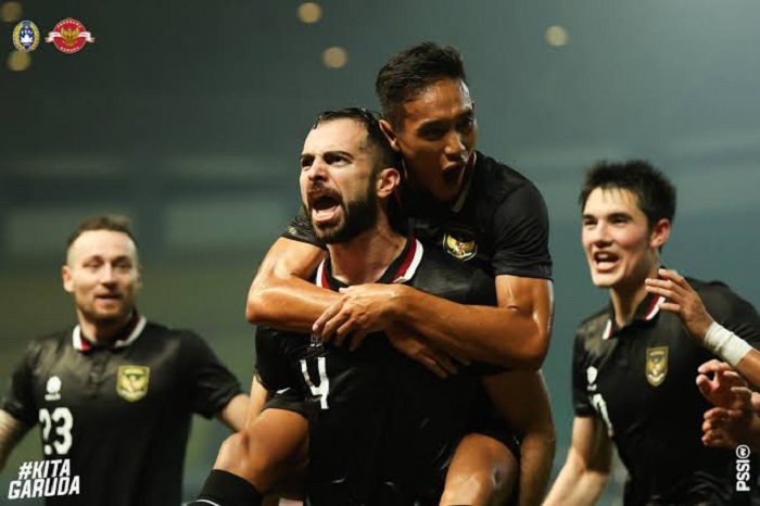 Jordi Amat Ingin Segera Beradu Skill dengan Lionel Messi di FIFA Match Day
