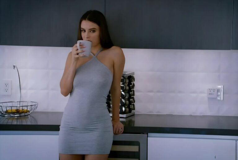 Mantan Artis Film Dewasa Lana Rhoades Minta 400 Video Masa Lalunya Dihapus