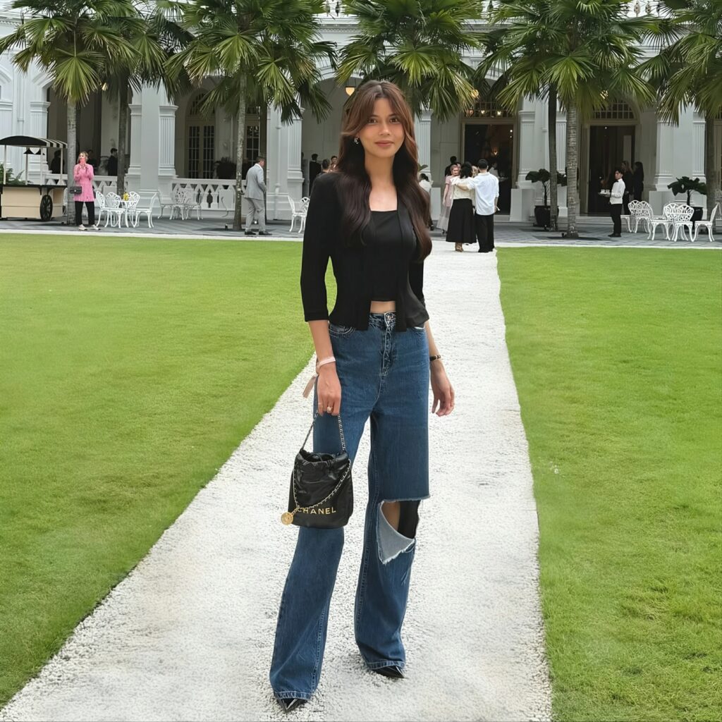 Sabrina Chairunisa di Chanel Cruise 2025/2026 Show Singapura