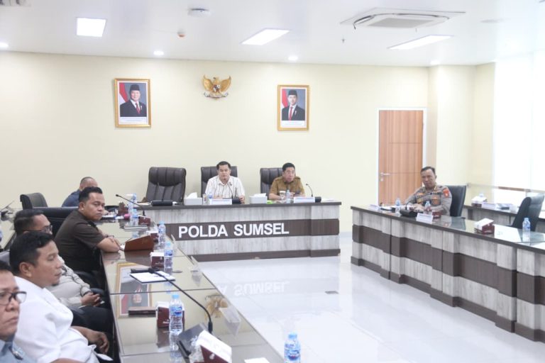 Pastikan BBM Tepat Sasaran, Wakapolda Sumsel Pimpin Rakor Pengawasan Distribusi Energi