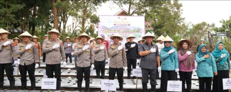 Pagar Alam Jadi Pelopor Budidaya Bawang Putih di Sumsel, Kapolda Pimpin Tanam Perdana