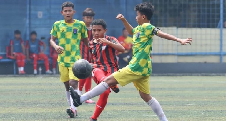 Monster Muda Batavia FC Ngamuk, Bikin Hattrick ke Gawang Kemayoran FC di Liga Soeratin U15