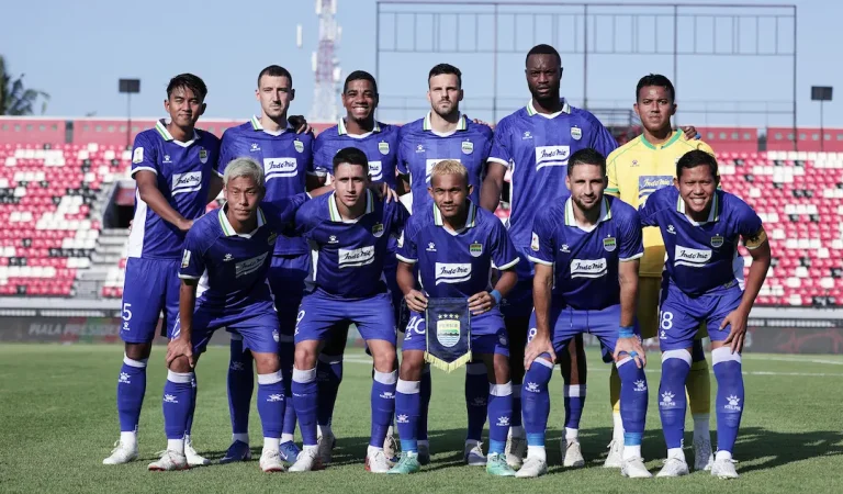 Persib Kena FIFA Registration Ban Lagi, Imbas Kasus Robert Rene Alberts